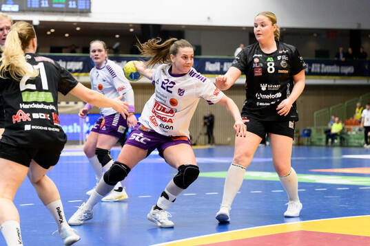 Skaras Linnea Säreborn och Bodens Frida Höglund