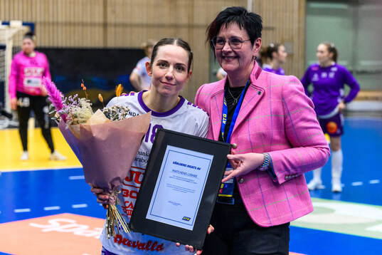 Skaras Melanie Felber tilldelas matchens spelare i Skara