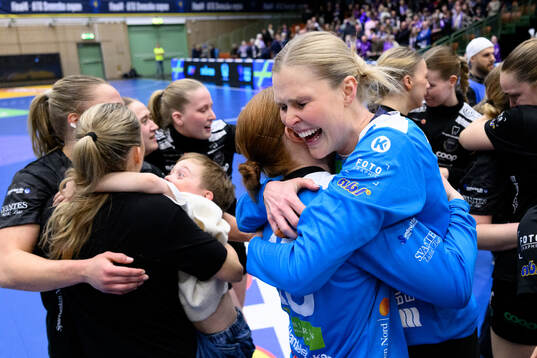Bodens målvakt Sofie Börjesson jublar