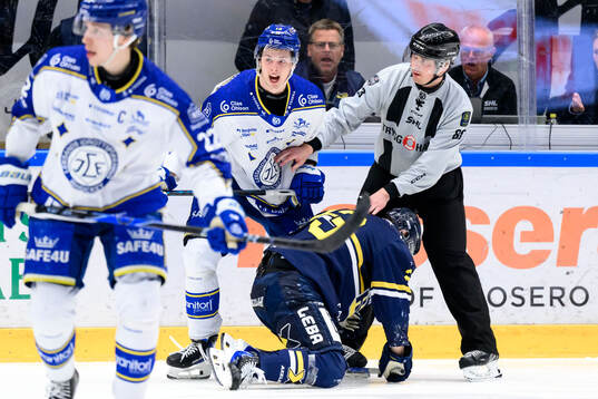 Leksands Anton Johansson och HV71s Victor Laz
