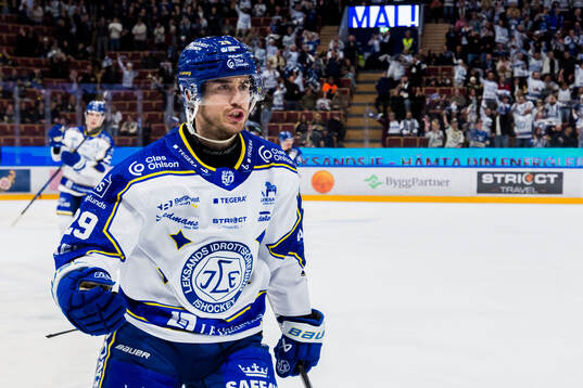 Leksands Michael Lindqvist jublar
