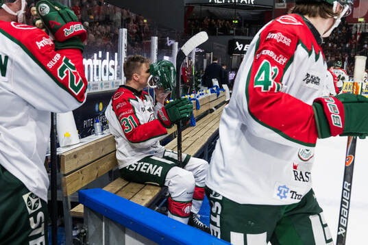 Frölundas Nicklas Lasu deppar