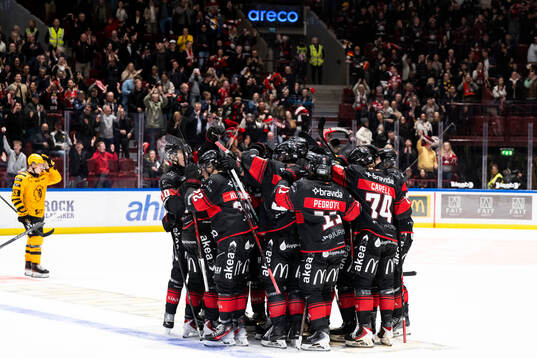Bläddra bland fler bilder av Ishockey, SHL, Kvartsfinal 4, Malmö Redhawks - Skellefteå