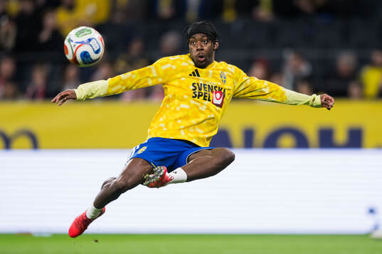 Anthony Elanga of Sweden