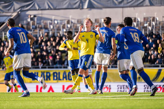 Nils Zätterström of Sweden looks dejected