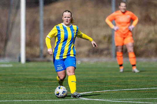 Eskilsminnes Julia Fransson