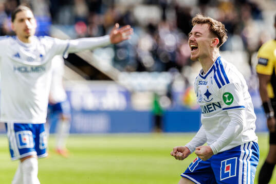 Bläddra bland fler bilder av Fotboll, Superettan, IFK Norrköping - Värnamo