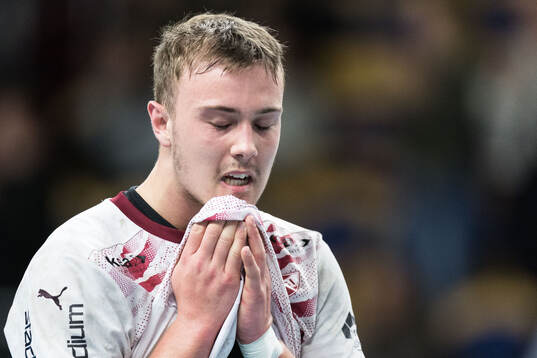 Bläddra bland fler bilder av Handboll, Kval till Handbollsligan herr, Match 3, VästeråsIrsta - Lugi