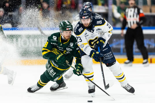 Björklövens Axel Ottosson och Södertäljes William