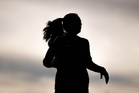 The silhouette of Ingrid Syrstad Engen of the Norwegian