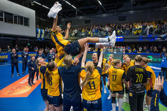 Jamina Roberts and Nathalie Hagman of Sweden are celebrated