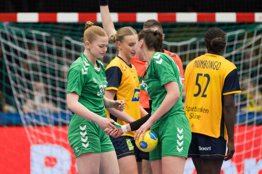 Amelija Selivoncikait? and Ausra Arcisevskaja of Litauen
