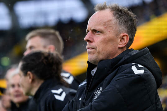 Head coach Jakob Michelsen of Denmark