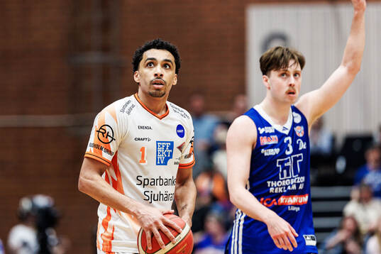 Borås Ali Sow och Jämtlands Adama Johansson