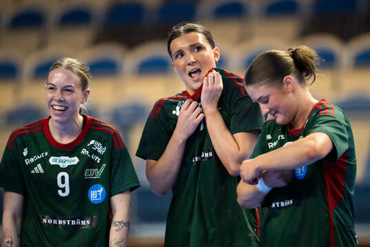 Helsingborgs Jasmine Wild Willemsen, Klara Platoff och