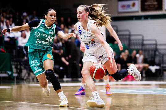 Södertäljes Laura Zolper och Luleås Sofia Persson