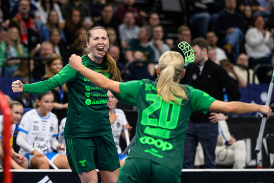 Thorengruppens Emelie Wibron jublar