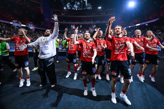 Storvretas spelare jublar