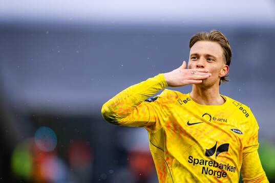 Goalkeeper Simen Vidtun Nilsen of Brann