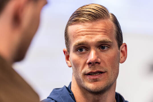 Djurgårdens Hampus Finndell i mixade zonen