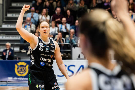 Luleås Kadri-Ann Lass jublar