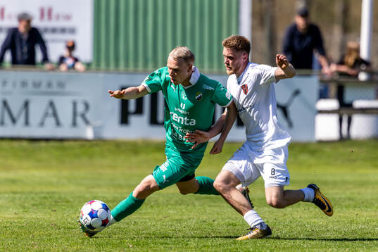 Ljungskiles Jonathan Liljedahl och Nordic Uniteds Teo