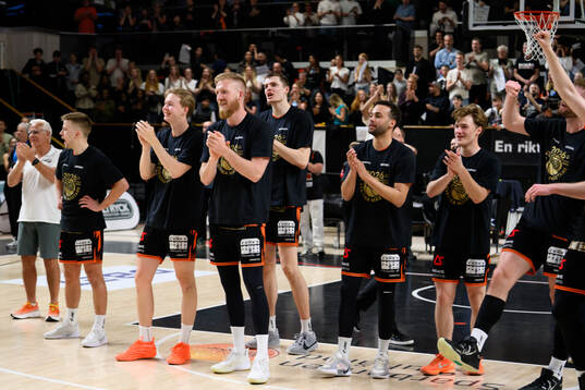 Borås spelare jublar