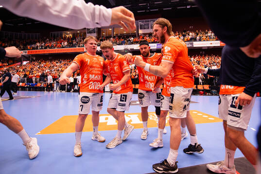 IFK Kristianstads spelare jublar