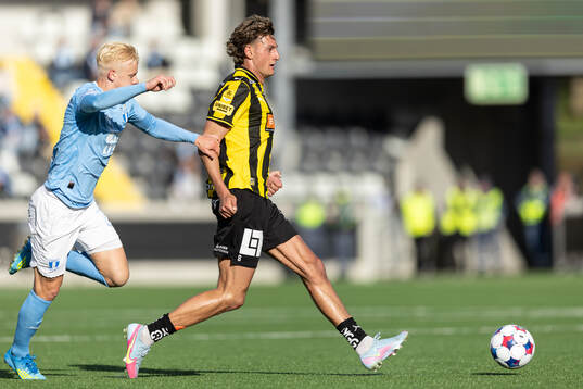Malmö FFs Otto Rosengren och Häckens Silas Andersen