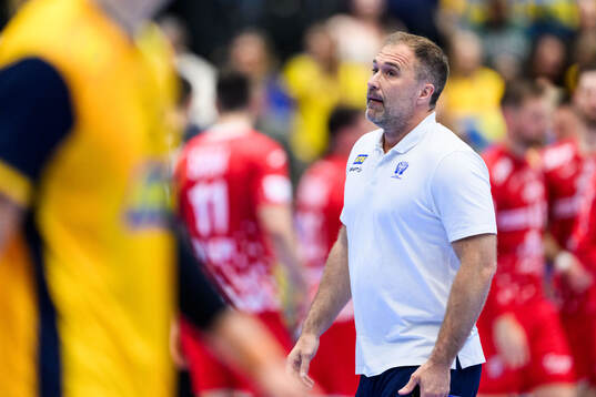 Head coach Michael Apelgren of Sweden