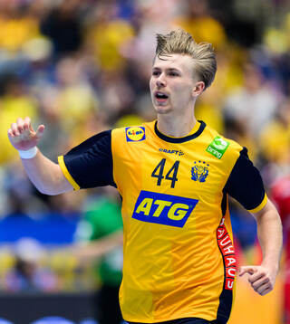 Leon Halén of Sweden celebrates