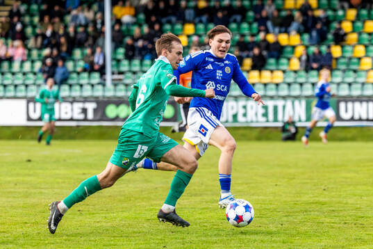 Bläddra bland fler bilder av Fotboll, Superettan, Ljungskile - GIF Sundsvall