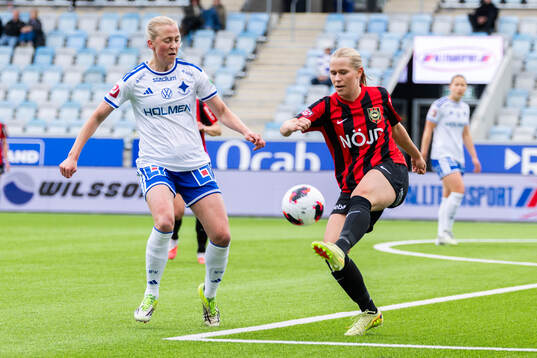 IFK Norrköpings Julia Karlernäs och Brommapojkarnas Ida
