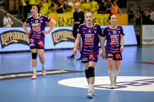 Skaras Ellen Aronsson , Evi Jaspers och Melanie Felber