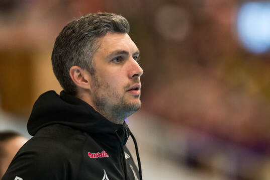 Skaras tränare Rasmus Overby