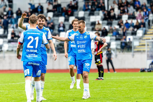 Oddevolds spelare jublar