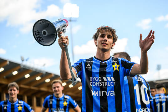 Sirius Victor Ekström jublar