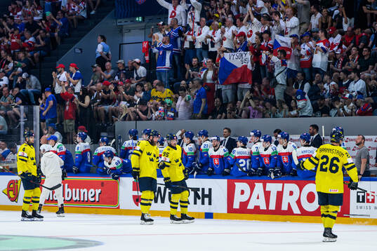Jacob Larsson, Mattias Ekholm and Jacob De La Rose of