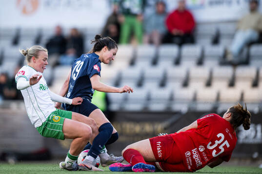 Hammarbys Mari Nyhagen, Eskilstuna United DFFs Anna Sutter
