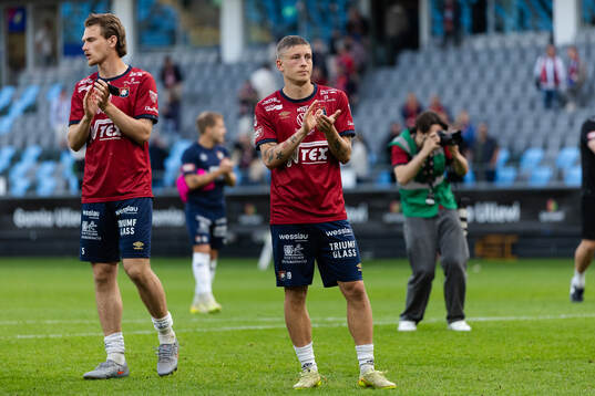 Örgrytes Christoffer Styffe och Anton Andreasson  tackar