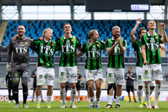 GAIS målvakt Mergim Krasniqi, Robert Frosti Thorkelsson,