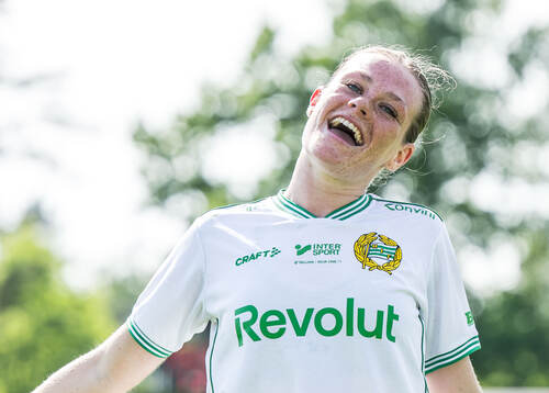 Hammarbys Sofia Reidy jublar