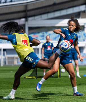 Monica Jusu Bah and Felicia Schröder of the Swedish