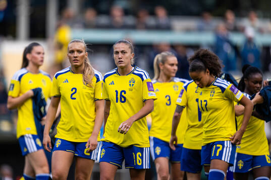 Smilla Holmberg, Filippa Angeldahl and Felicia Schröder of