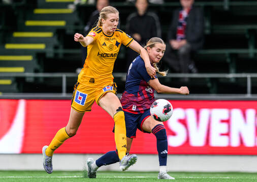IFK Norrköpings Ebba Handfast och Rosengårds Ria Noora
