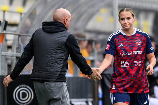 Rosengårds tränare Joel Kjetselberg och Ria Noora Minerva