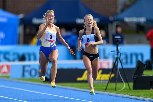 Julia Henriksson, Malmö AI, och Filippa Engström,