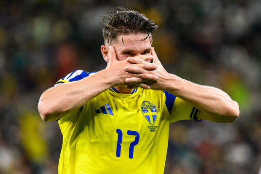 Viktor Gyökeres of Sweden celebrates