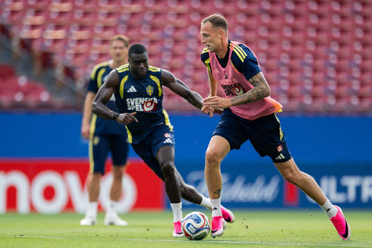 Ken Sema and Gustaf Nilsson of the Swedish national