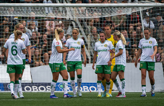 Hammarbys Alice Carlsson deppar